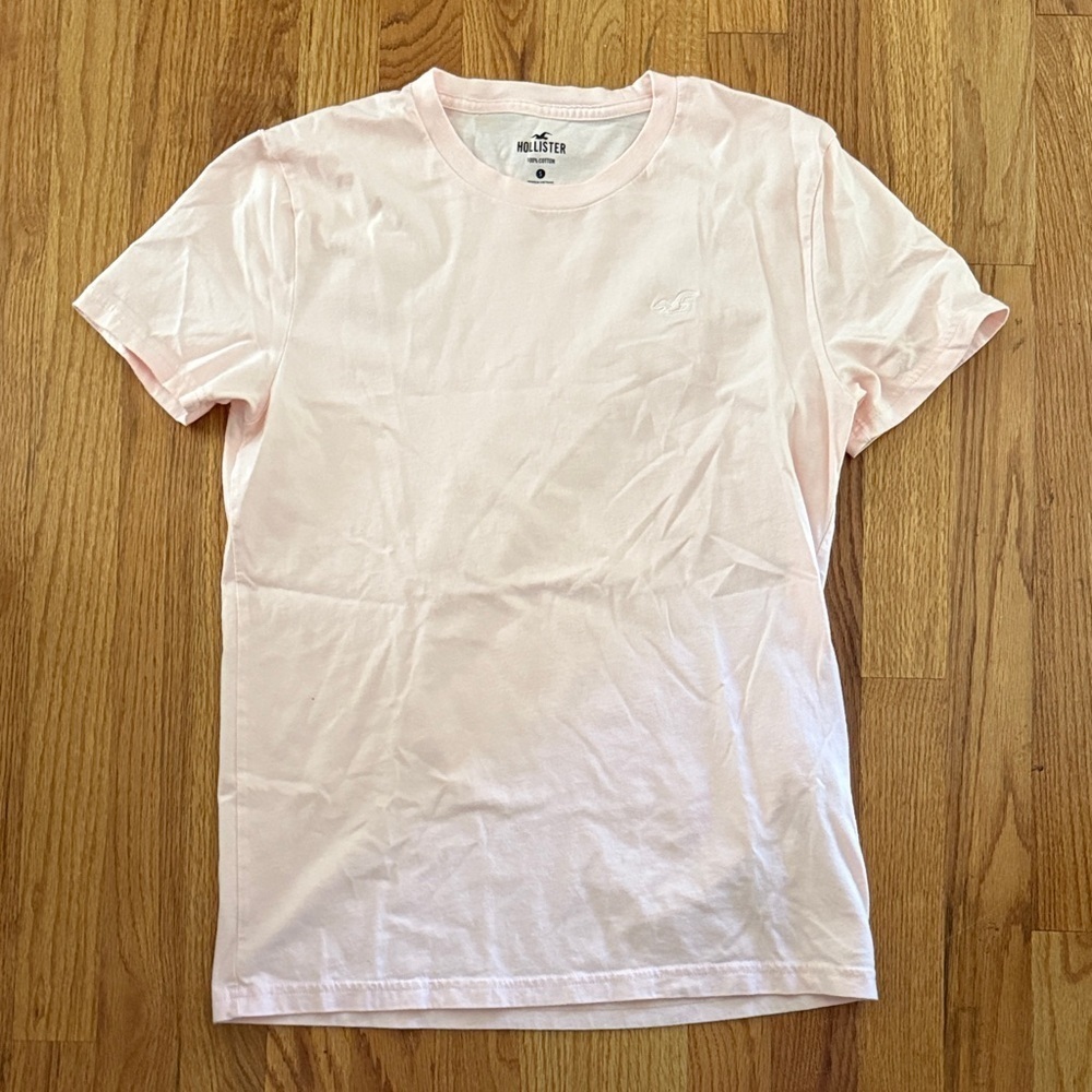 Hollister Men's Light Pink Short Sleeve Tee Size Small 100% Cotton